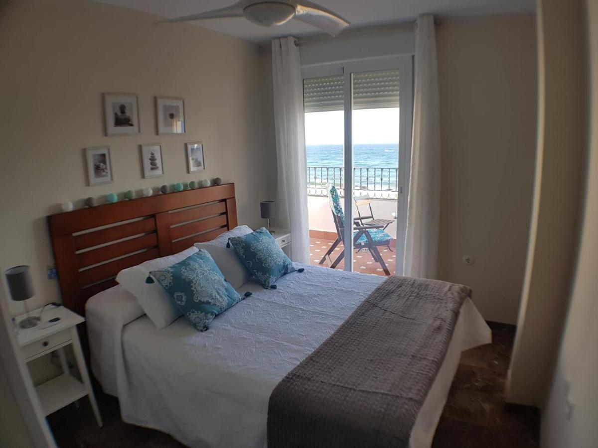 Centrico Atico Junto Al Mar Daire Rincón de la Victoria Dış mekan fotoğraf